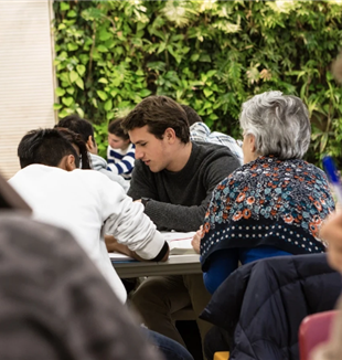 Apoyo escolar (©Portofranco)